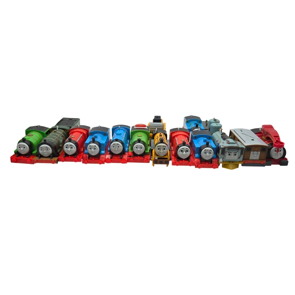 Mattel Kids Thomas & Friends 2013 TrackMaster Motorized Train Engine Lot 17 pc